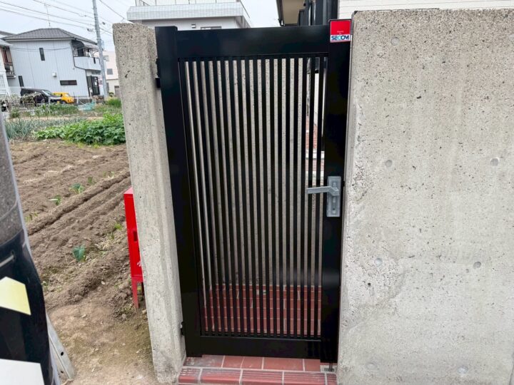 門塗装工事　羽島市Ａ様邸